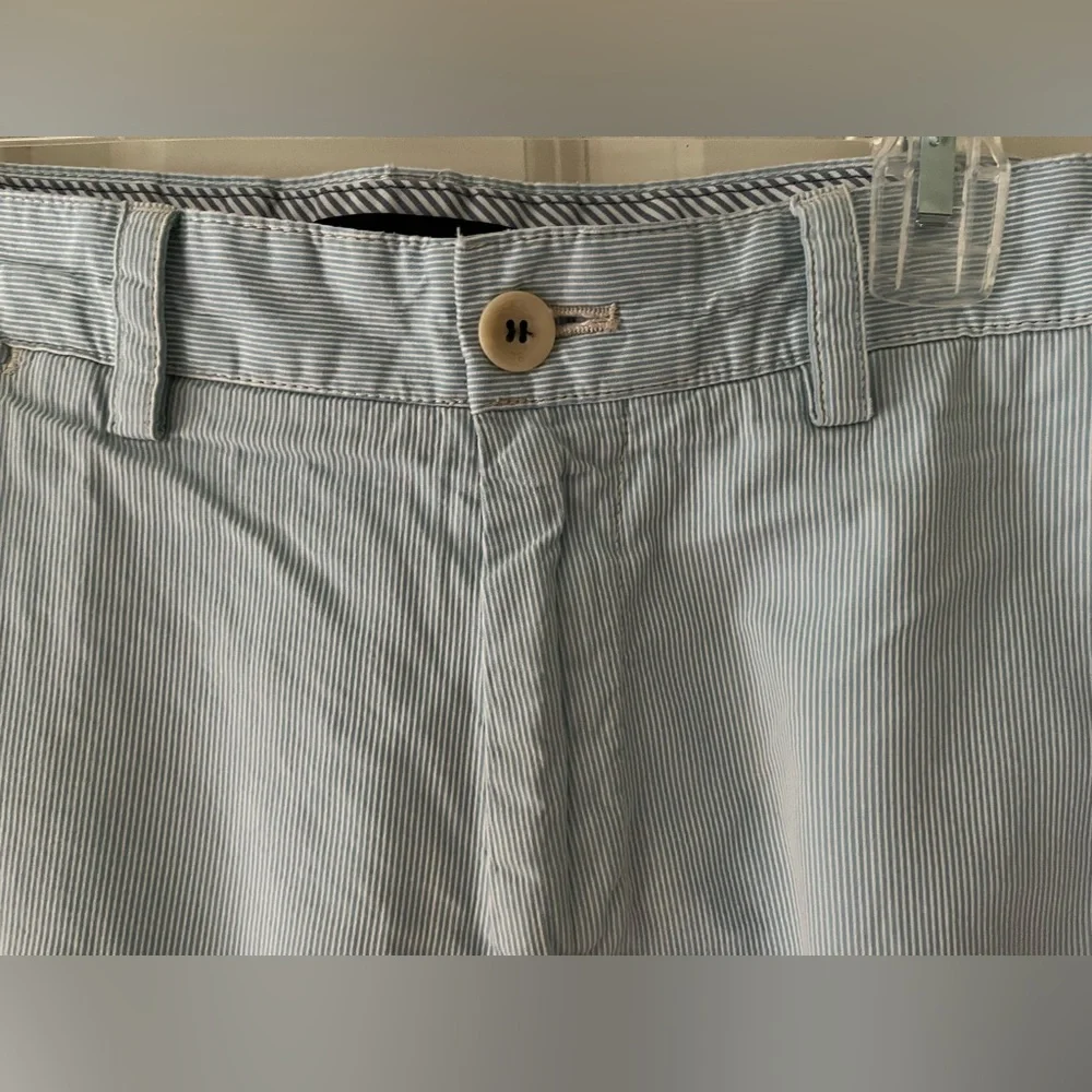 Men’s Banana Republic textured shorts